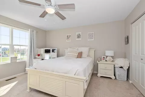 Bedroom - 1981 Stapleton Rd, New Lenox, IL 60451 photo 2 of 4