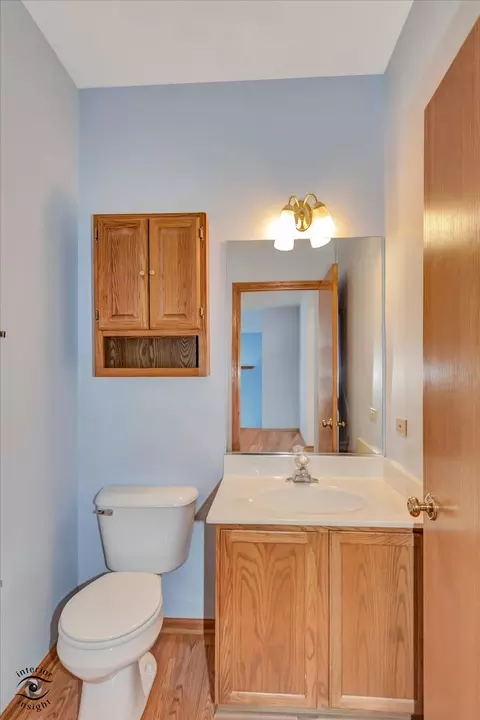 Bath - 4755 Pratt Ct, Plainfield, IL 60586 photo 1 of 3