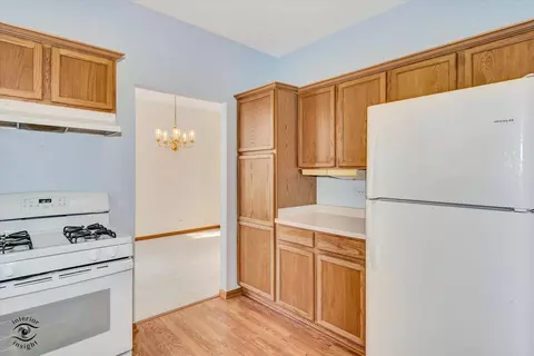 Kitchen - 4755 Pratt Ct, Plainfield, IL 60586 photo 2 of 2