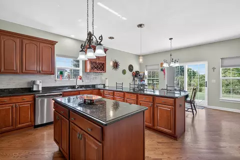 Kitchen - 12820 Tipperary Ln, Plainfield, IL 60585 photo 1 of 6