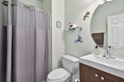Bath - 12820 Tipperary Ln, Plainfield, IL 60585 photo 1 of 7