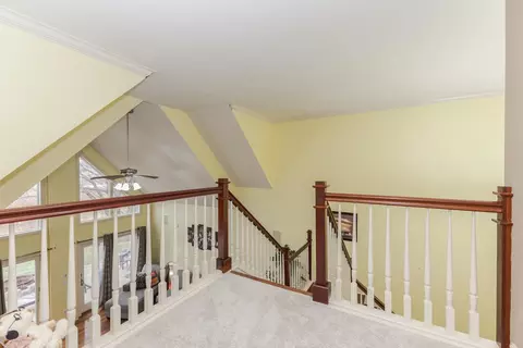 Entry Way - 6 Stonebrook Ct, Bloomington, IL 61704 photo 2 of 4