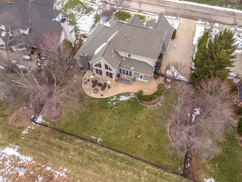 View/Area - 6 Stonebrook Ct, Bloomington, IL 61704 photo 1 of 5