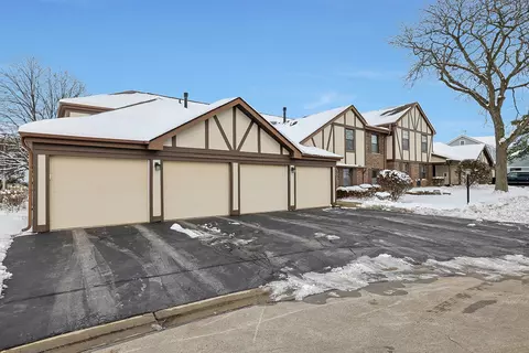 1254 Plum Tree Ct #A1, Schaumburg, IL 60193