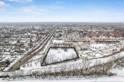 440 W 87th St, Chicago, IL 60620