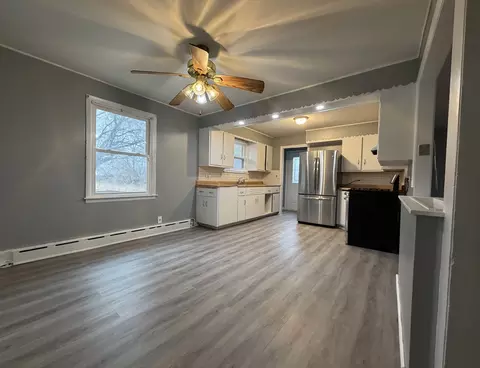 Living - 3924 Sunset Ave, Markham, IL 60428 photo 3 of 3