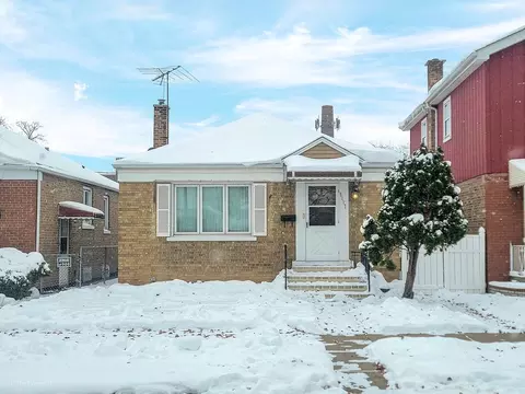 5117 S Luna Ave, Chicago, IL 60638