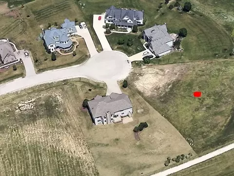 lot Apt 3 Rose Hill Ct, Yorkville, IL 60560