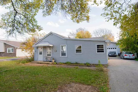 1225 S Lawler Ave, Lombard, IL 60148