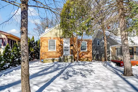 351 16th Pl, Chicago Heights, IL 60411