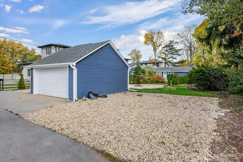 481 Edward Ct, Des Plaines, IL 60016 photo 25