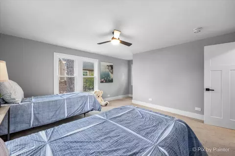 481 Edward Ct, Des Plaines, IL 60016 photo 17