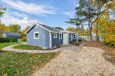 481 Edward Ct, Des Plaines, IL 60016 photo 26