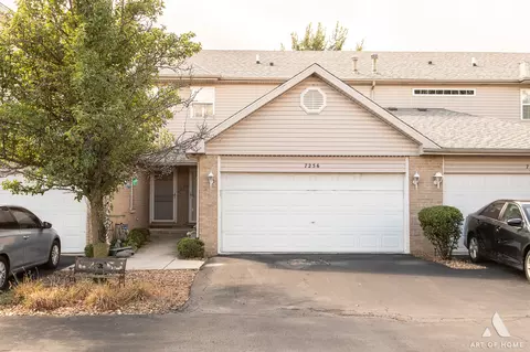 7256 Bradford Ct, Justice, IL 60458