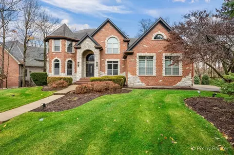 3041 Majestic Oaks Ln, Saint Charles, IL 60174