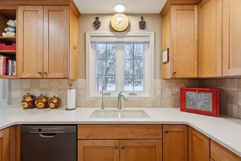 10906 Hamborg Rd, Roscoe, IL 61073 photo 16