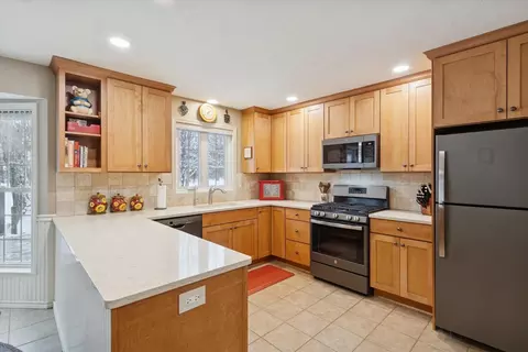 10906 Hamborg Rd, Roscoe, IL 61073 photo 14