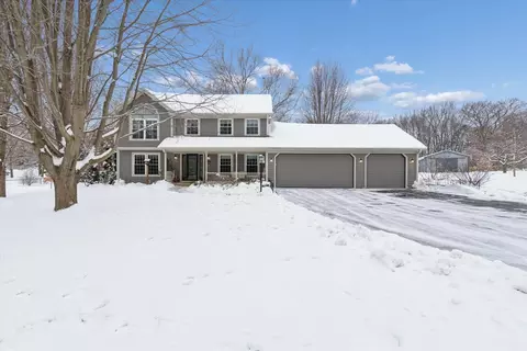 10906 Hamborg Rd, Roscoe, IL 61073 photo 2