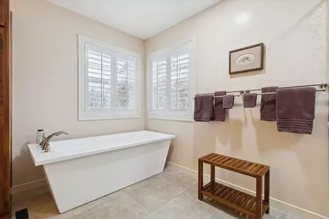 10906 Hamborg Rd, Roscoe, IL 61073 photo 38