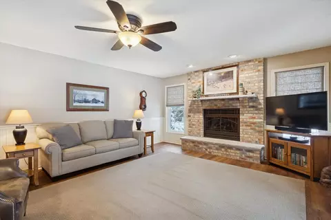 10906 Hamborg Rd, Roscoe, IL 61073 photo 22