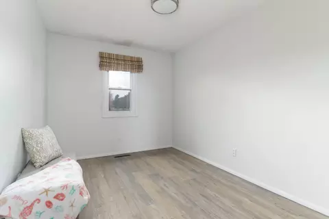 Bedroom - 1550 Hunt Dr #C, Normal, IL 61761 photo 3 of 5