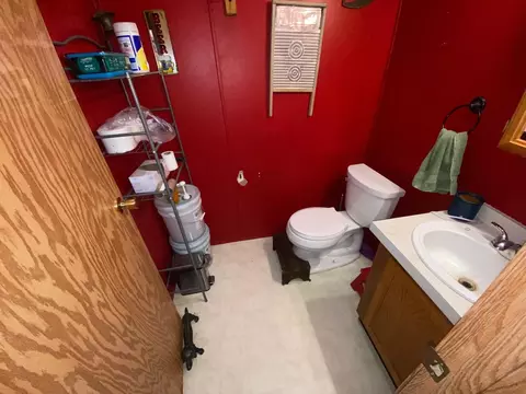 Bath - 207 S Main St, Fithian, IL 61844 photo 2 of 5