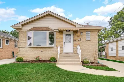 7636 W Strong St, Norridge, IL 60706