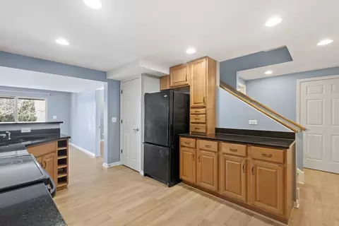 Kitchen - 1480 Harmony Dr, Bartlett, IL 60103 photo 6 of 7