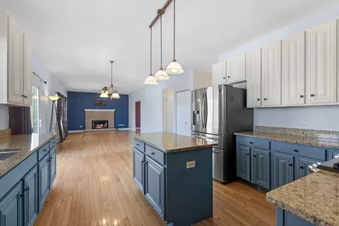 Kitchen - 1480 Harmony Dr, Bartlett, IL 60103 photo 1 of 7