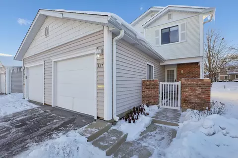 625 Breakers Pt, Schaumburg, IL 60194
