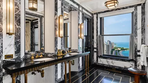 Bath - 159 E Walton Pl #31A, Chicago, IL 60611 photo 1 of 5