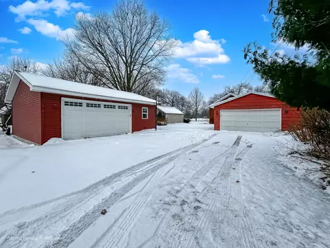 Exterior - 123 E North St, Dwight, IL 60420 photo 1 of 2