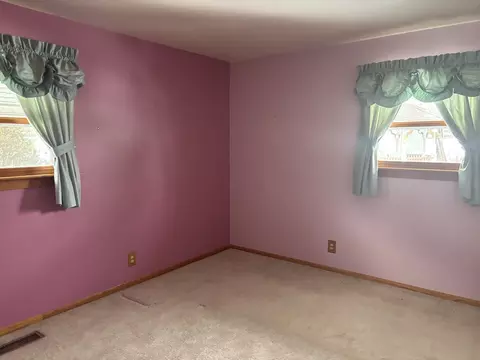 Bedroom - 71 E 227th Pl, Steger, IL 60475 photo 1 of 3