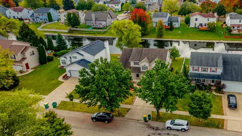 View/Area - 5302 Meadowbrook St, Plainfield, IL 60586 photo 3 of 7