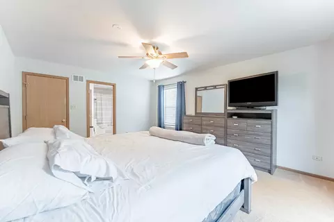 Bedroom - 5302 Meadowbrook St, Plainfield, IL 60586 photo 5 of 5