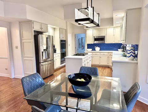 Kitchen - 20194 Augusta Dr, Olympia Fields, IL 60461 photo 1 of 3