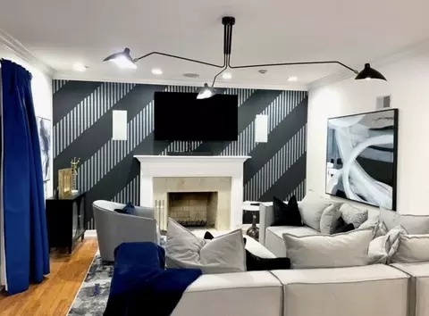 Living - 20194 Augusta Dr, Olympia Fields, IL 60461 photo 3 of 7