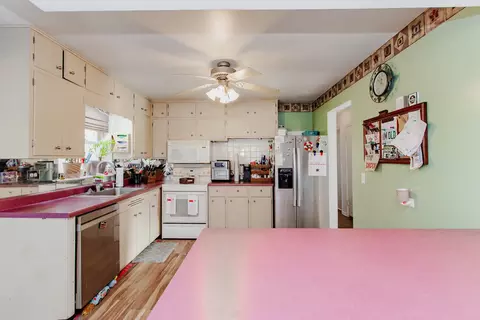 Kitchen - Undisclosed, Chicago, IL 60646 photo 3 of 4