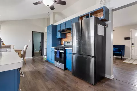 Kitchen - 3007 Art Schultz Dr, Plainfield, IL 60586 photo 2 of 2