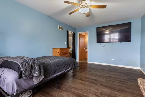 Bedroom - 3007 Art Schultz Dr, Plainfield, IL 60586 photo 4 of 4
