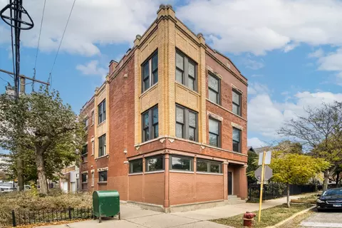 2558 W Haddon Ave #1, Chicago, IL 60622