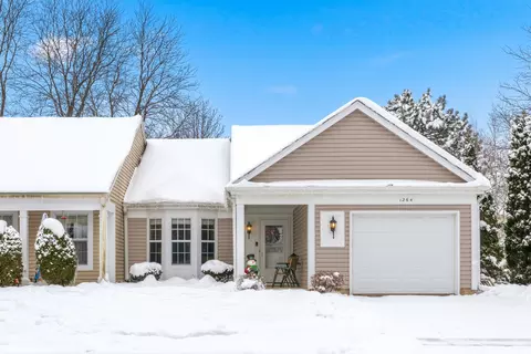 1264 Huntington Dr, Mundelein, IL 60060