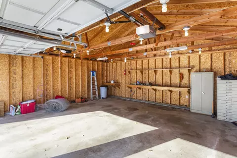 Other - 215 Chicago St, Dewitt, IL 61735 photo 11 of 12