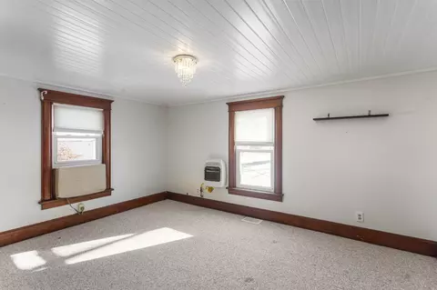 Bedroom - 215 Chicago St, Dewitt, IL 61735 photo 2 of 5