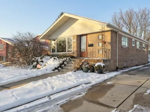 6864 176th St, Tinley Park, IL 60477