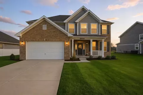 25415 W Rock Dr, Plainfield, IL 60586