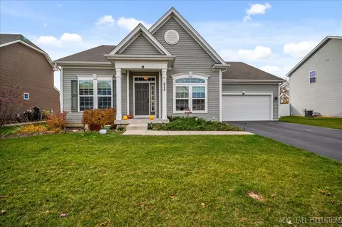 828 Mario Ln, Gilberts, IL 60136