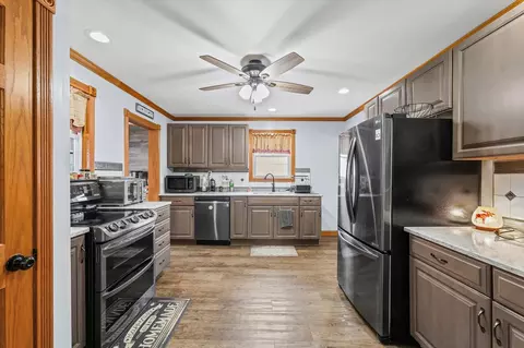 1636 E 1500 North Rd, Roberts, IL 60962 photo 9