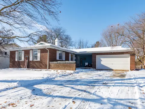 213 Concord Dr, Normal, IL 61761