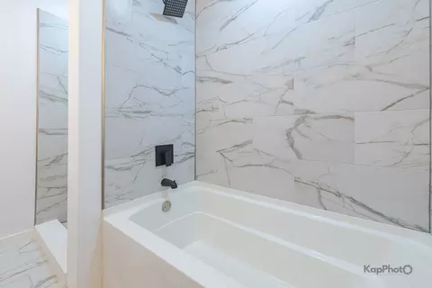 Bath - 2139 W 24th St, Chicago, IL 60608 photo 8 of 9